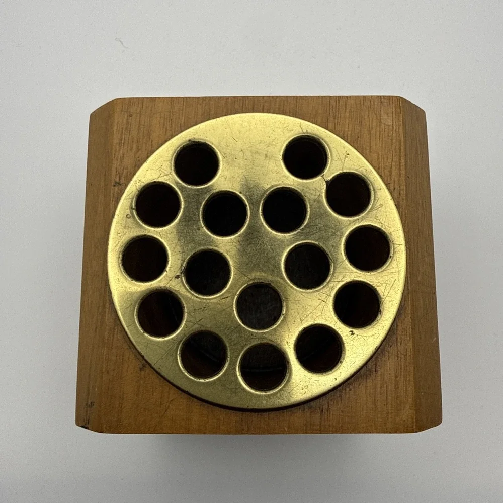 Vintage MCM Doringer Walnut Desk Pencil Pen Holder Mid Century 2.5